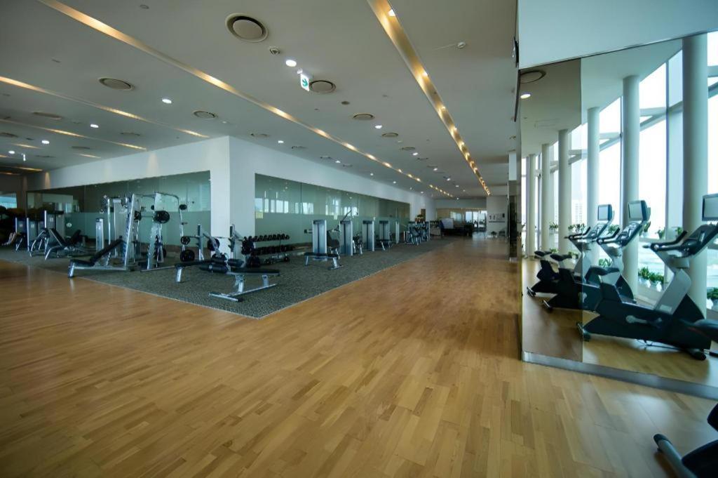 คาลิดาส แลนด์มาร์ค72 รอยัล เรซิเดนซ์ ฮานอย Hotel ภายนอก รูปภาพ