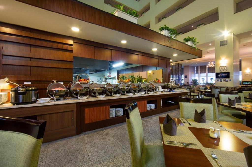 คาลิดาส แลนด์มาร์ค72 รอยัล เรซิเดนซ์ ฮานอย Hotel ภายนอก รูปภาพ