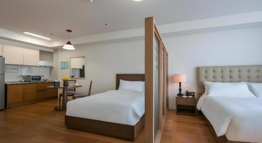 คาลิดาส แลนด์มาร์ค72 รอยัล เรซิเดนซ์ ฮานอย Hotel ภายนอก รูปภาพ