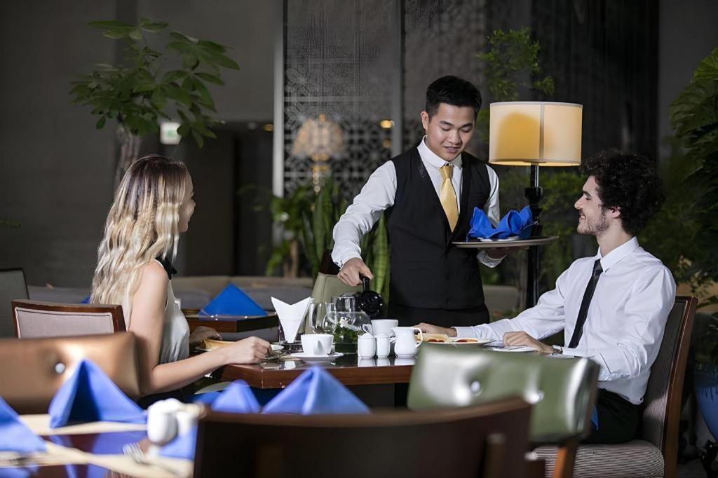 คาลิดาส แลนด์มาร์ค72 รอยัล เรซิเดนซ์ ฮานอย Hotel ภายนอก รูปภาพ